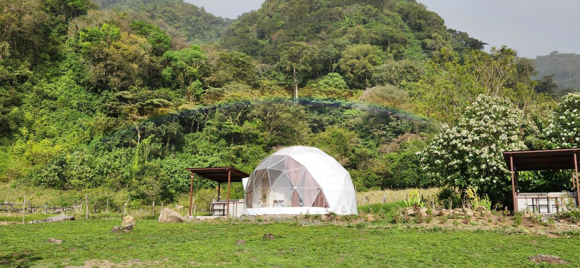 Glamping Monteverde Exterior photo